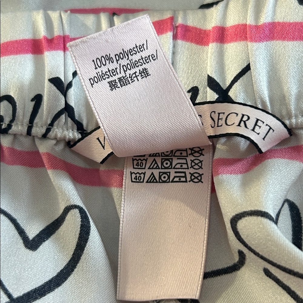 XS Victoria’s Secret logo silky pajama pants - Picture 3 of 5